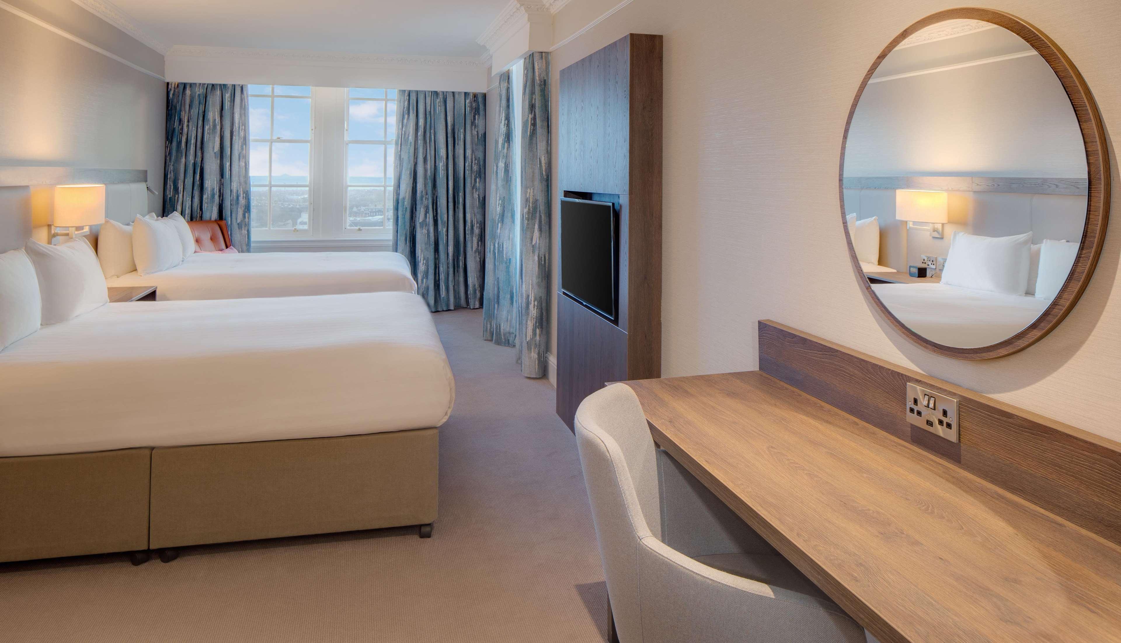Hilton Edinburgh Carlton Hotel Bagian luar foto