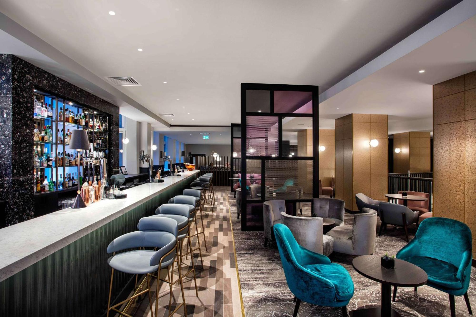Hilton Edinburgh Carlton Hotel Bagian luar foto